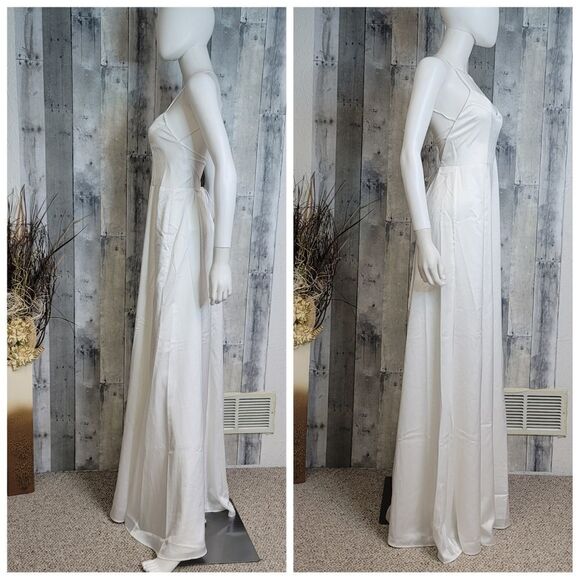 Nwot Show Me Your MuMu Godshaw Goddess Gown in Ivory Luxe Satin - Picture 3 of 9